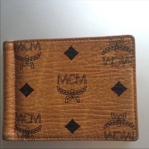 Mcm wallet